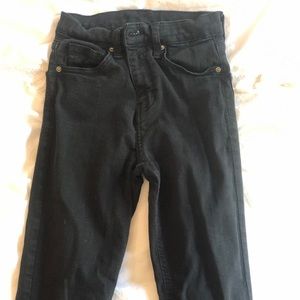 Black high waisted skinny jeans